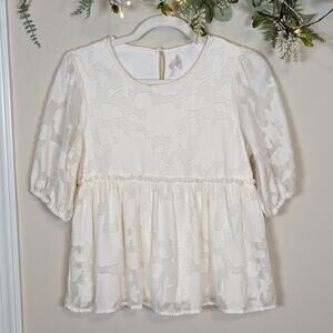 Francesca's Mi Ami Ivory Cream Floral Puff Sleeve Blouse